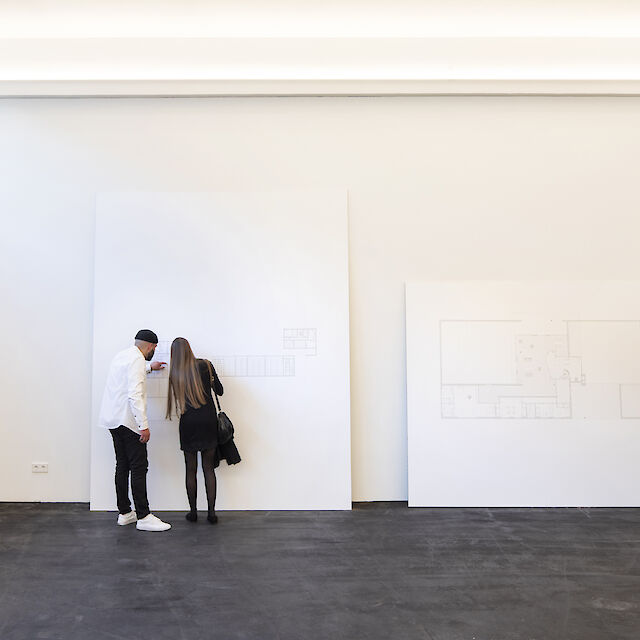 Mies in Mies: In Krefeld im Mies van der Rohe Business Park wird die Ausstellung "Mies im Westen"in einem Bau von Ludwig Mies van der Rohe gezeigt.